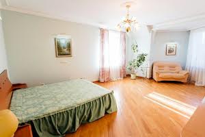 будинок за адресою Патріотів вул.