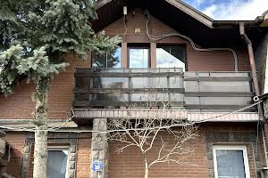будинок за адресою квіткова