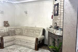 дом по адресу київська, 104