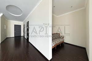 комерційна за адресою Кловський узвіз (Кловський), 7a