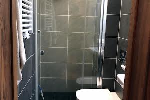 дом по адресу 2-га вулиця Будівельників, 31