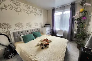 квартира за адресою Олексія Вадатурського вул., 127