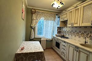квартира за адресою Академіка Філатова вул., 94