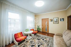 дом по адресу Шкільна, 3а