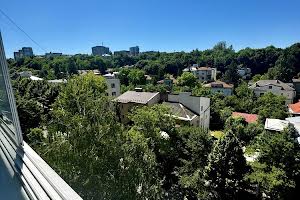 квартира за адресою Родини Крушельницьких вул., 3