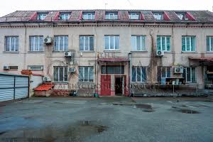 комерційна за адресою Автозаводська вул., 2