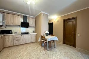 квартира за адресою Гетьмана Івана Мазепи вул. (Топольна), 2б