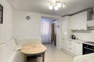 квартира за адресою Крайна вул., 1А