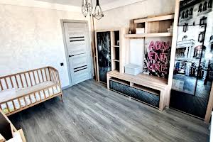 квартира за адресою Бочарова вул., 8