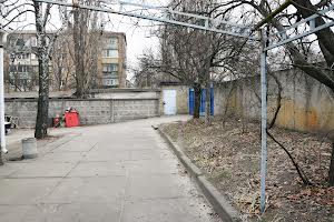 коммерческая по адресу Олексія Курінного ул. (Карла Маркса), 40