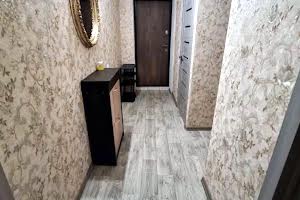 квартира за адресою Соборна вул. (50 років Жовтня), 7