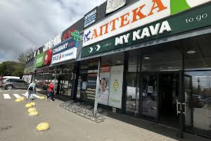 комерційна за адресою Машинобудівників вул., 7