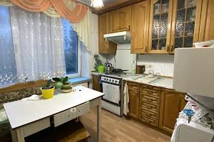 квартира за адресою Микільський пров. (Січневий), 1/25