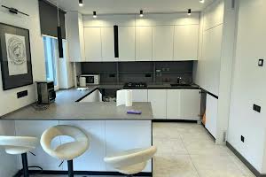 квартира за адресою Пекарська вул., 30