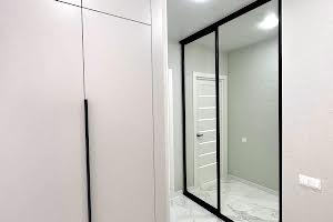 квартира за адресою Перлинна вул., 8
