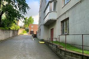 комерційна за адресою Тернопільська вул., 12а