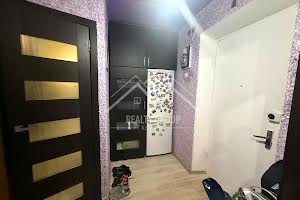 квартира за адресою Володимира Бизова вул. (Якіра), 32