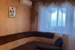 квартира за адресою Нескорених вул. (Героїв Праці), 10