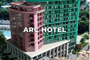 квартира по адресу Аркадійська ул., 1а