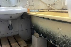 будинок за адресою Набережна, 10