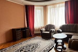 квартира за адресою Зодчих вул., 34