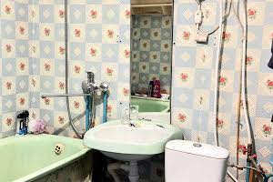 квартира за адресою Слави бульв., 18