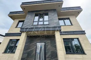 будинок за адресою Грушева вул.