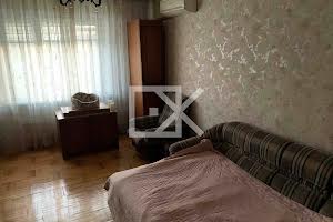 квартира за адресою Автозаводська вул., 77