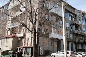 квартира за адресою Незалежності просп. (Правди), 1