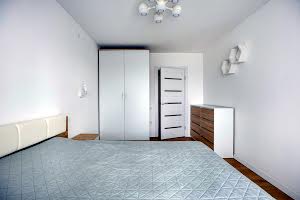 квартира за адресою Оноре де Бальзака вул., 25