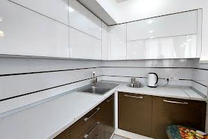 квартира за адресою Рельєфна вул., 8