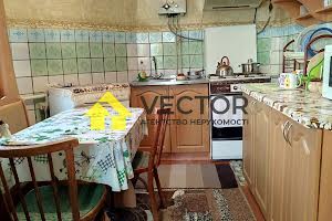 дом по адресу Холодноярський пл., 1