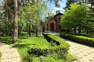 будинок за адресою смт. Козин, Обухівське шосе