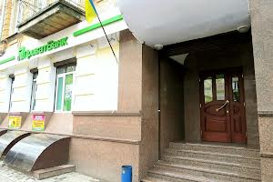 комерційна за адресою Гіршмана вул., 4
