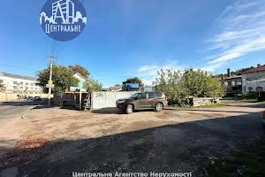 коммерческая по адресу Машинобудівників, 4А