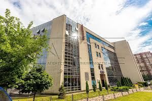 комерційна за адресою Київ, Голосіївська вул., 42