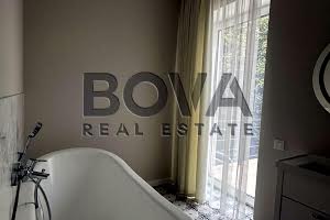 будинок за адресою Маршала Ворошилова