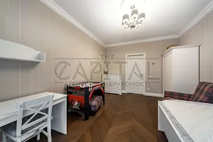 будинок за адресою Космонавтов, 5