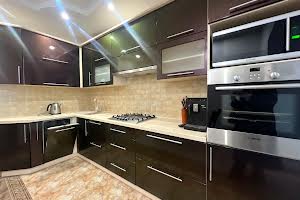 квартира за адресою Чорновола, 11А