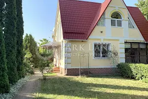 будинок за адресою Радгоспна