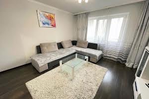 квартира за адресою Куліша бульв., 10
