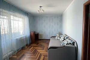 квартира за адресою Героїв Крут вул. (12-го Квітня), 2