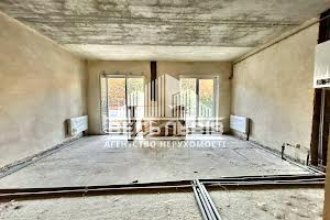 будинок за адресою Невеличука Сергія