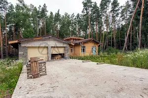 будинок за адресою Лісова, 2