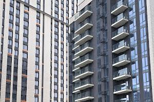 комерційна за адресою Академіка Заболотного вул., 1-Б