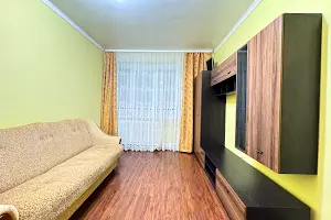 квартира за адресою Героїв Крут бульв. (Героїв Сталінграду), 22