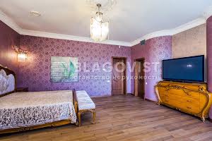 дом по адресу Звенигородская ул.