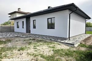будинок за адресою смт. Обухівка, Незалежності, 63