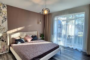 квартира за адресою Ряснянська вул., 6