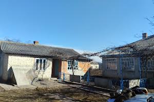 будинок за адресою Шкільна
